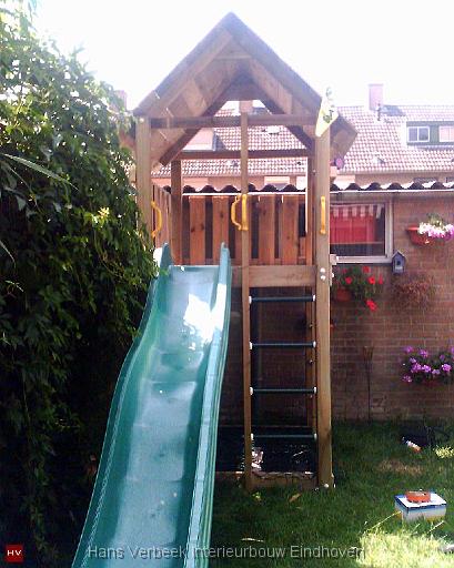 004 Kinder speelhuis glijbaan.jpg